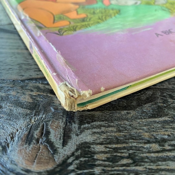 Walt Disney Winnie the Pooh Lot of 3 Vintage Books - Picture 5 of 15